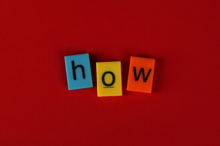 Linguistic Keyword Discovery Hub доохеуя Exploring Unusual Language Queries